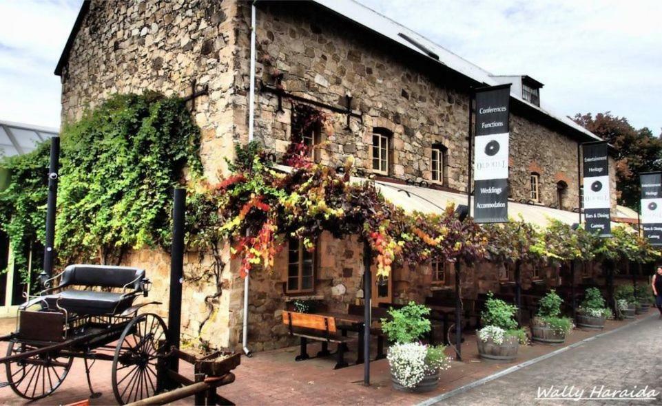 Hotel Adelaide Hills Escape à Woodside Extérieur photo